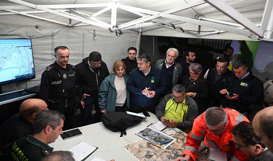 Imagen del artículo Sanz anuncia la evacuación de varias barriadas rurales de Jerez por la crecida del río Guadalete